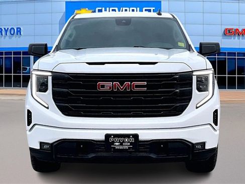 Used 2024 GMC Sierra 1500 Elevation w/ X31 Off-Road Package image 2