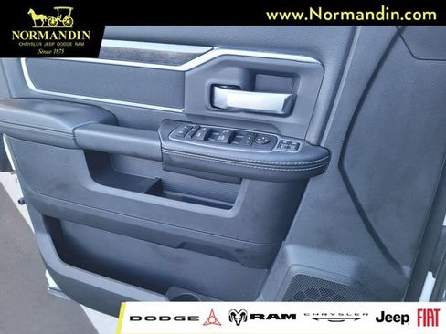 Used 2024 RAM 2500 Big Horn w/ Protection Group AWD/4WD image 15