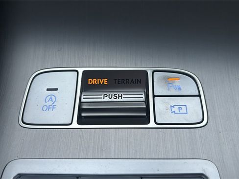 New 2026 Genesis GV70 2.5T Advanced image 28