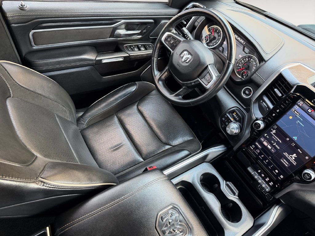 Used 2023 RAM 1500 Laramie AWD/4WD image 15