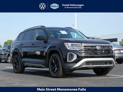 New 2025 Volkswagen Atlas Peak Edition SE