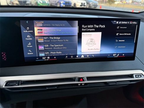 Certified 2025 BMW iX xDrive50 image 37