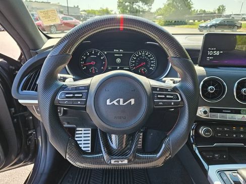 Used 2023 Kia Stinger GT2 RWD image 24