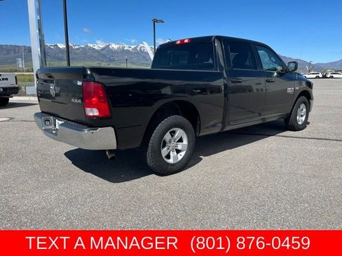 Used 2021 RAM 1500 Classic SLT AWD/4WD image 3