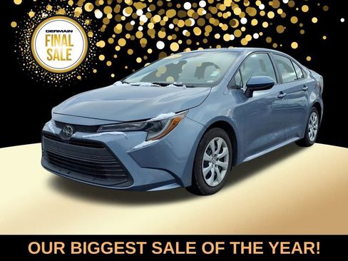 Used 2024 Toyota Corolla LE image 1