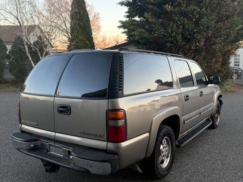 Used 2003 Chevrolet Suburban LS AWD/4WD image 7