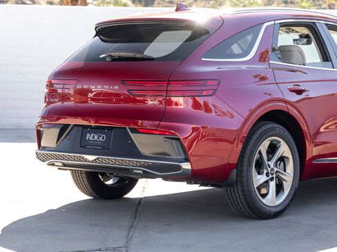 Used 2026 Genesis GV70 2.5T Advanced AWD/4WD image 10