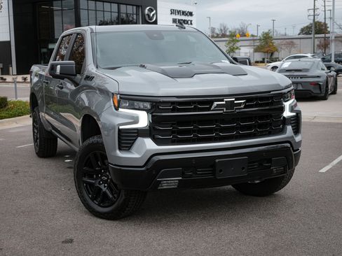 Used 2026 Chevrolet Silverado 1500 LT Trail Boss w/ LT Trail Boss Premium Package image 2