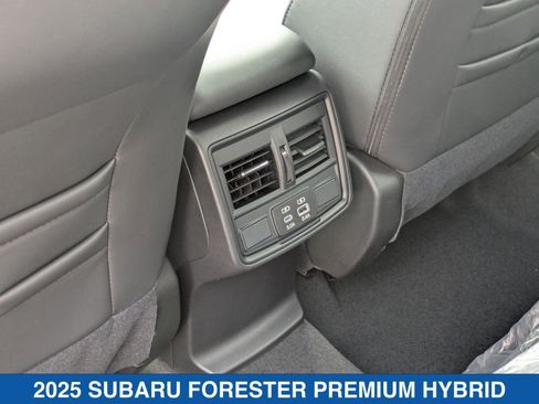 Certified 2025 Subaru Forester Premium image 12