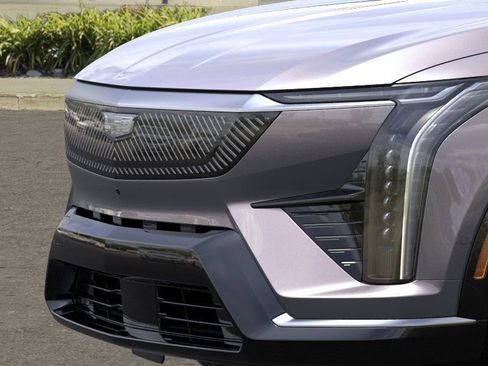 New 2026 Cadillac Optiq Luxury 1 image 13