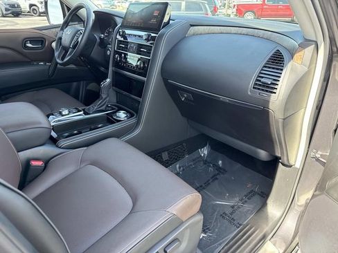 Used 2024 INFINITI QX80 Premium Select w/ Cargo Package AWD/4WD image 15