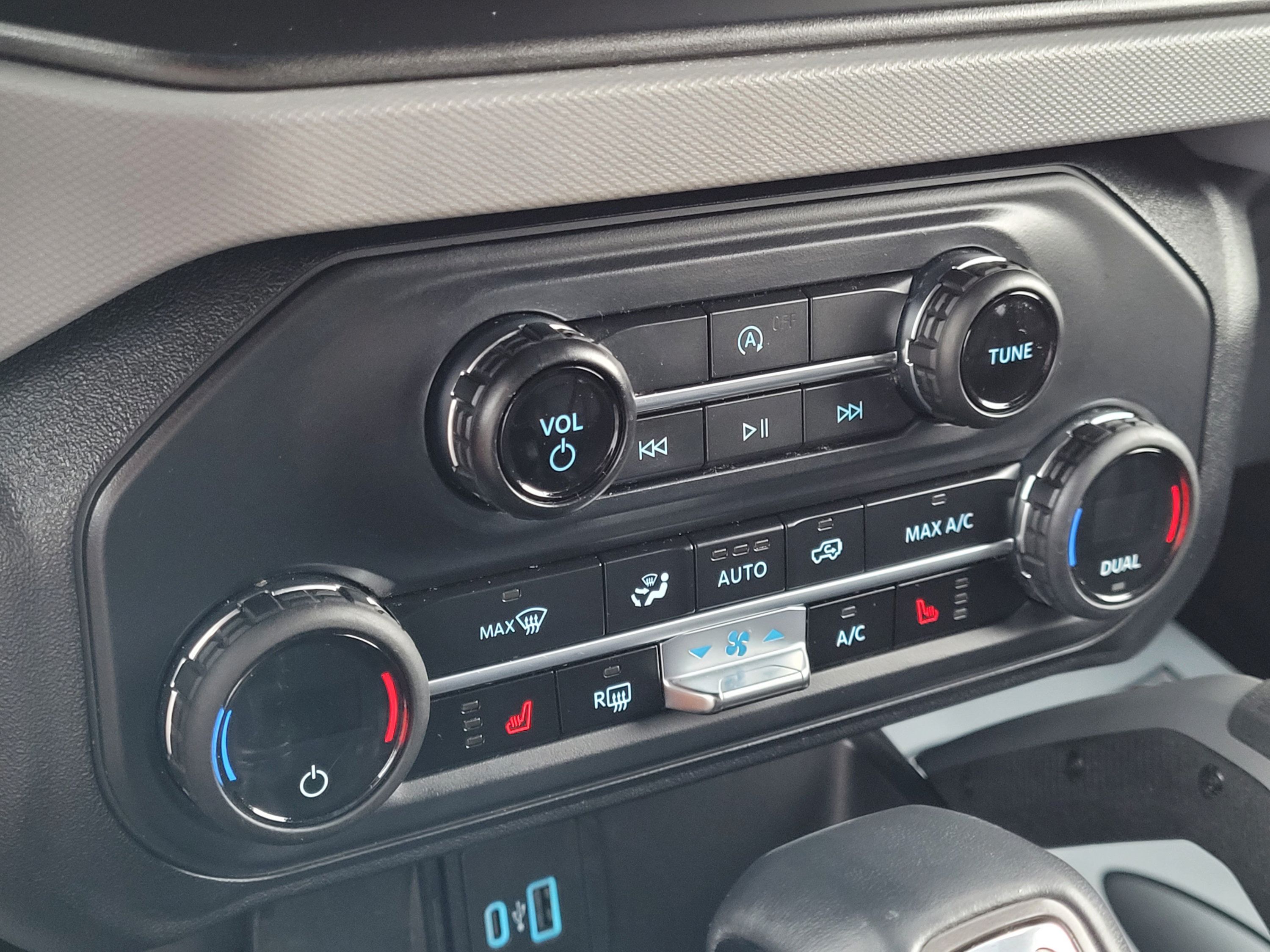 Certified 2023 Ford Bronco Big Bend AWD/4WD image 20
