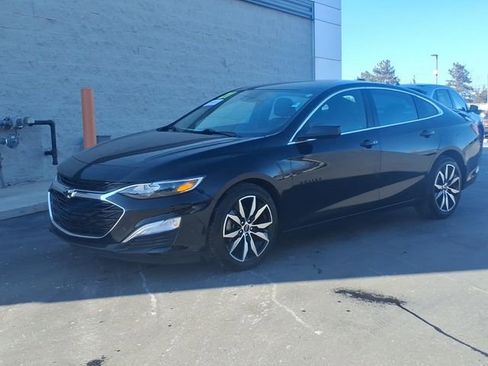 Used 2021 Chevrolet Malibu RS image 3