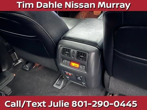 Used 2020 Nissan Pathfinder SL AWD/4WD image 13