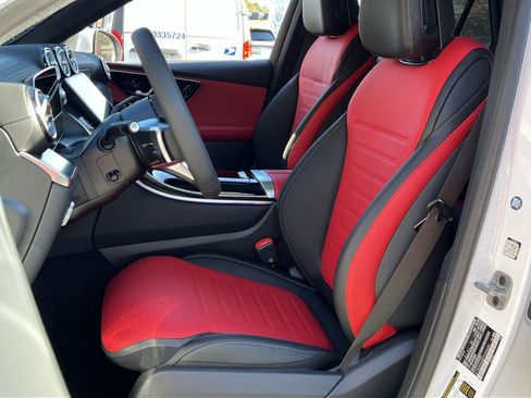 New 2026 Mercedes-Benz GLC 300 4MATIC image 11