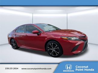 Used 2019 Toyota Camry SE video 1