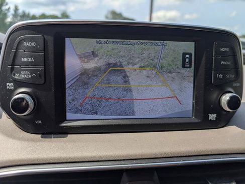 Used 2020 Hyundai Santa Fe SEL AWD/4WD image 8