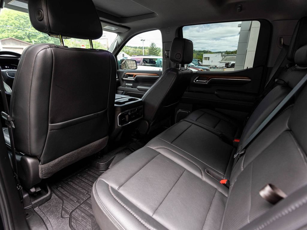 Used 2023 GMC Sierra 1500 Denali AWD/4WD image 31