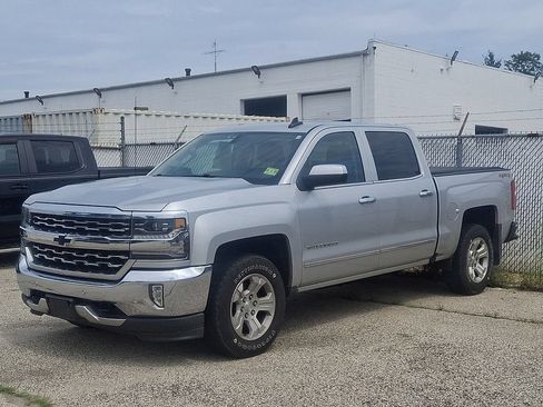Used 2017 Chevrolet Silverado 1500 LTZ w/ Sport Package AWD/4WD image 4