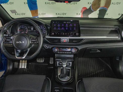 Used 2024 Kia Forte GT-Line w/ GT-Line Premium Package image 3