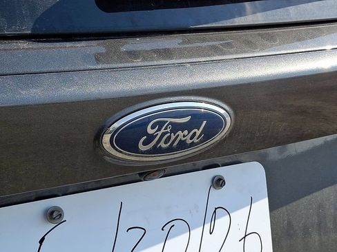 Used 2018 Ford Escape SEL AWD/4WD image 10