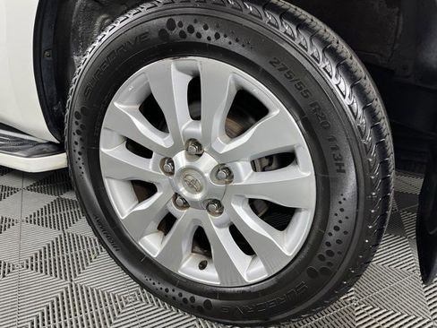 Used 2017 Toyota Sequoia Platinum RWD image 7