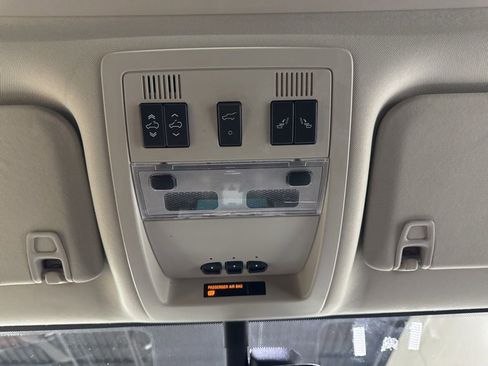 Used 2007 Cadillac Escalade AWD w/ Information Package image 21