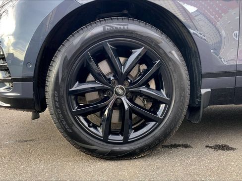 Certified 2026 Land Rover Range Rover Velar Dynamic SE AWD/4WD image 10
