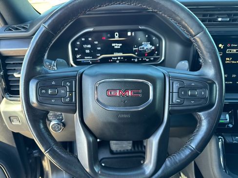 Used 2023 GMC Sierra 1500 AT4 w/ Technology Package image 8