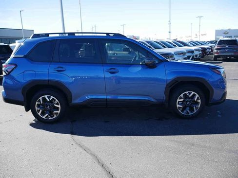 Used 2025 Subaru Forester Premium w/ Convenience Package #1 image 20