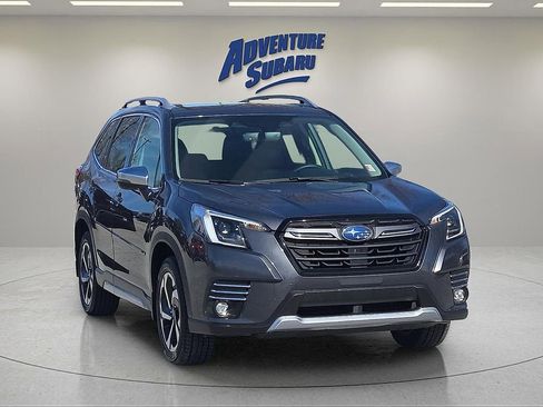 Used 2022 Subaru Forester Touring w/ Popular Package #2 image 1