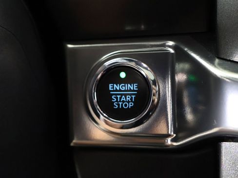 Used 2023 Ford F150 Lariat w/ Equipment Group 502A High AWD/4WD image 47