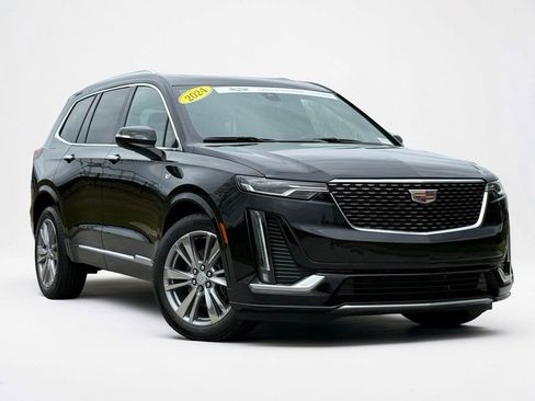 Certified 2024 Cadillac XT6 Premium Luxury w/ LPO, Floor Liner Package AWD/4WD image 2
