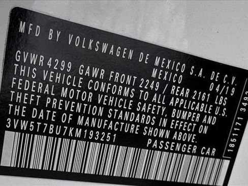 Used 2019 Volkswagen Jetta GLI FWD image 20