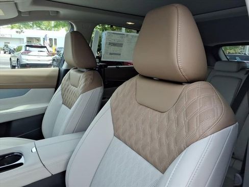 New 2026 Nissan Murano Platinum w/ Cargo Package image 3