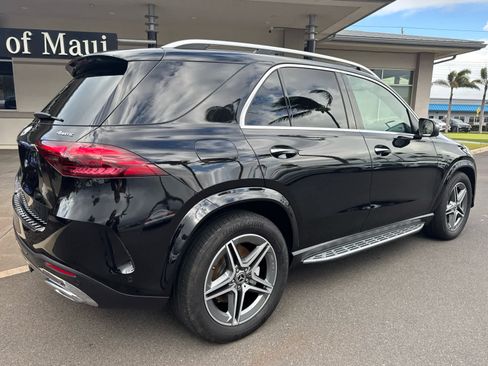 Used 2025 Mercedes-Benz GLE 450e 4MATIC w/ AMG Line Exterior image 5
