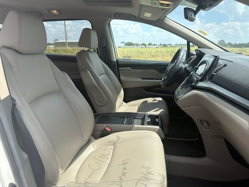Used 2019 Honda Odyssey EX-L image 14