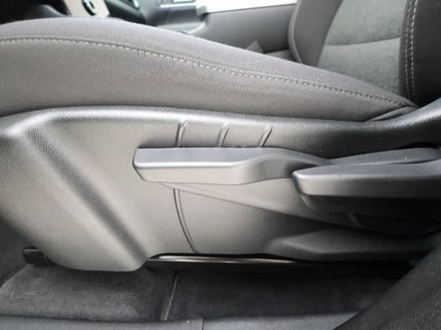 Certified 2025 GMC Terrain Elevation image 9