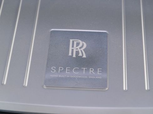 Used 2024 Rolls-Royce Spectre w/ Spectre Launch Package AWD/4WD image 38