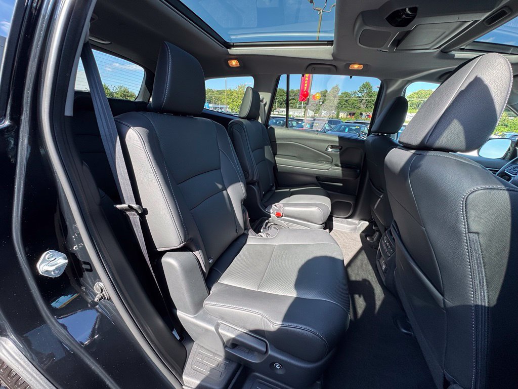 Used 2021 Honda Pilot Elite image 28