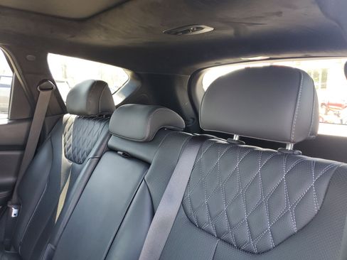 Used 2021 Hyundai Santa Fe Calligraphy image 9