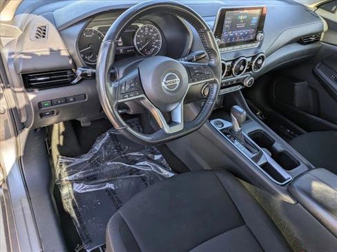 Used 2022 Nissan Sentra SV image 10