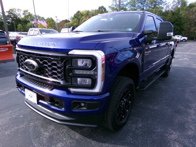 Used 2026 Ford F250 XLT w/ XLT Premium Package AWD/4WD image 4