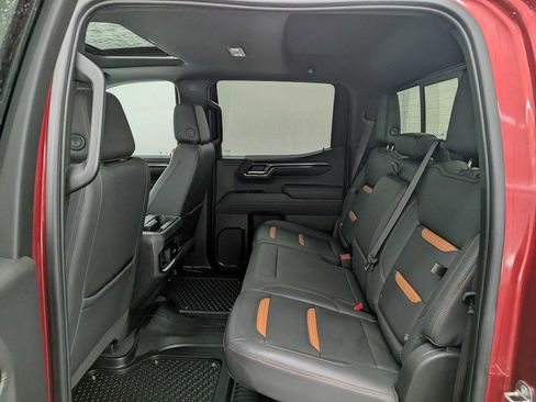 Used 2023 GMC Sierra 1500 AT4 w/ Technology Package image 22