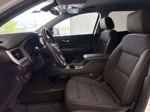 Certified 2020 GMC Acadia SLE w/ Driver Convenience Package FWD image 22