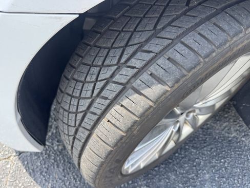 Used 2014 Hyundai Equus Signature RWD image 19