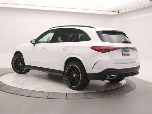 New 2026 Mercedes-Benz GLC 300 image 2