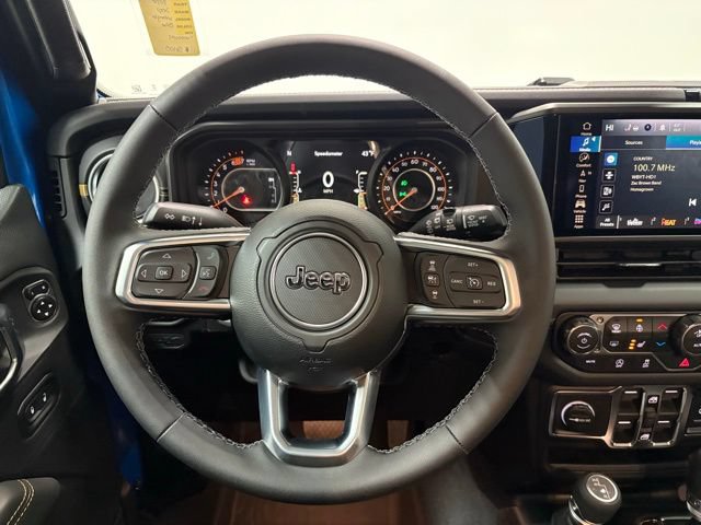 New 2026 Jeep Wrangler Unlimited Sahara AWD/4WD image 16