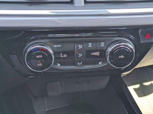 New 2026 Chevrolet Trax ACTIV w/ Driver Confidence Package image 18