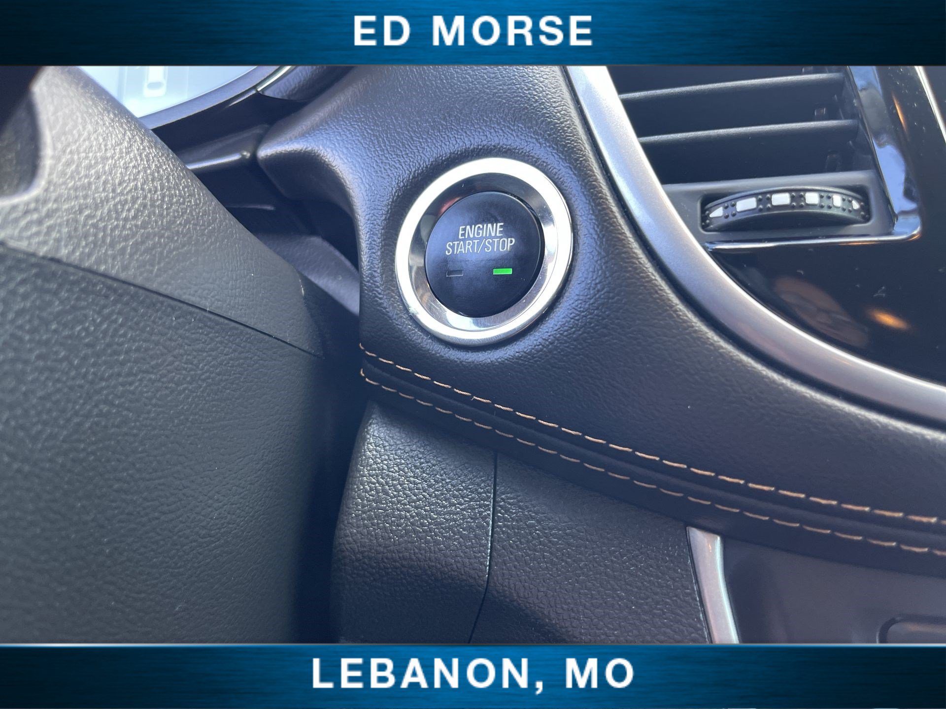 Certified 2022 Chevrolet Trax LT w/ Premium Seat Package AWD/4WD image 17